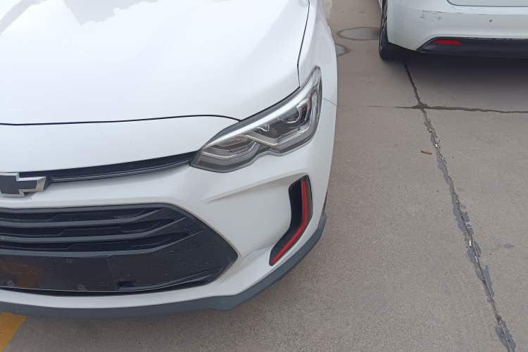 Used Chevrolet Orlando 2019 Redline 530T Automatic Enjoyment Version (5+2 Seating) China VI
