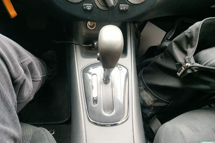 Used Nissan Tiida 2014 1.6L CVT Comfort Model
