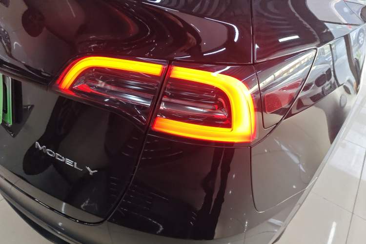 Used Tesla Model Y 2022 Revised Version Long-Range All-Wheel Drive