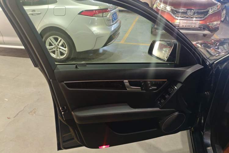 Used Mercedes-Benz C-Class 2013 C 260 Fashion Edition Grand Edition
