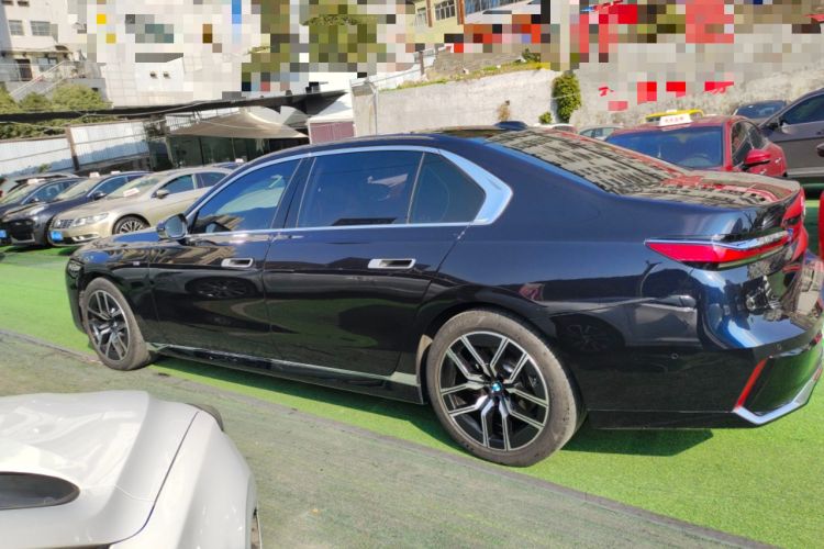 Used BMW 7 Series 2023 735Li M Sport Package