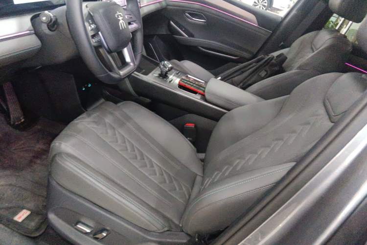 Used BYD Song L DM-i 2025 Intelligent Driving Version 112 km Beyond-Range Type
