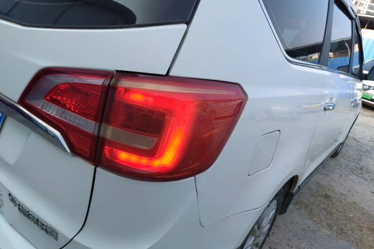 Used Baojun 730 2016 1.5L Manual Comfort Version 7 Seats China V Emission Standard