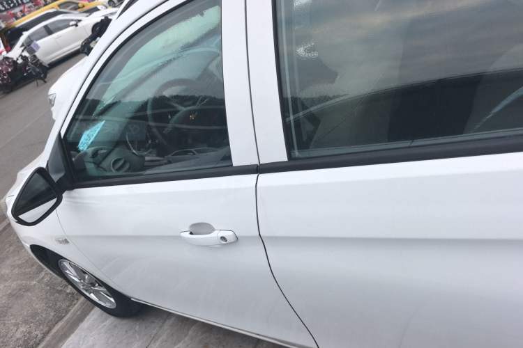 Used Chevrolet Sail 2015 Sail 3 1.5L Manual with Ideal Sunroof Edition
