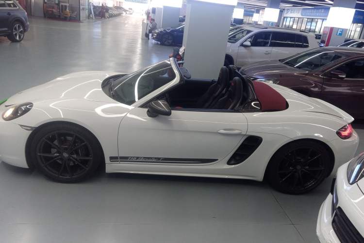 Used Porsche 718 2019 Boxster T 2.0T
