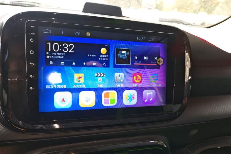 Used Roewe Clever 2021 302 km New Four-Seater Super-Efficient Version