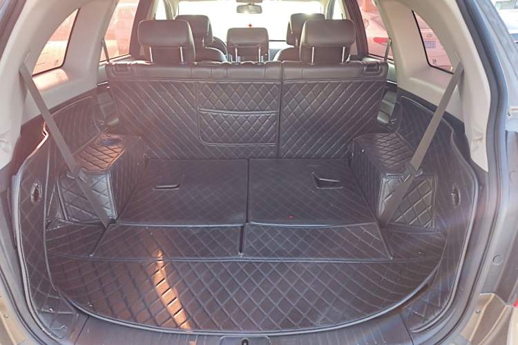 Used Chevrolet Captiva 2017 2.4L Two-Wheel Drive Luxury Edition 7 Seats
