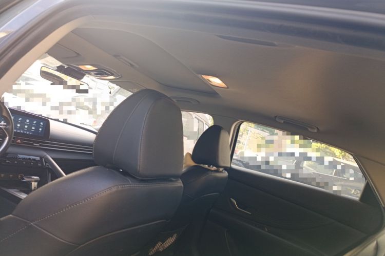 Used Hyundai Elantra 2021 1.5L CVT LUX Prestige Edition
