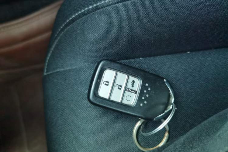 Used Honda Civic 2016 220TURBO CVT Luxury Edition
