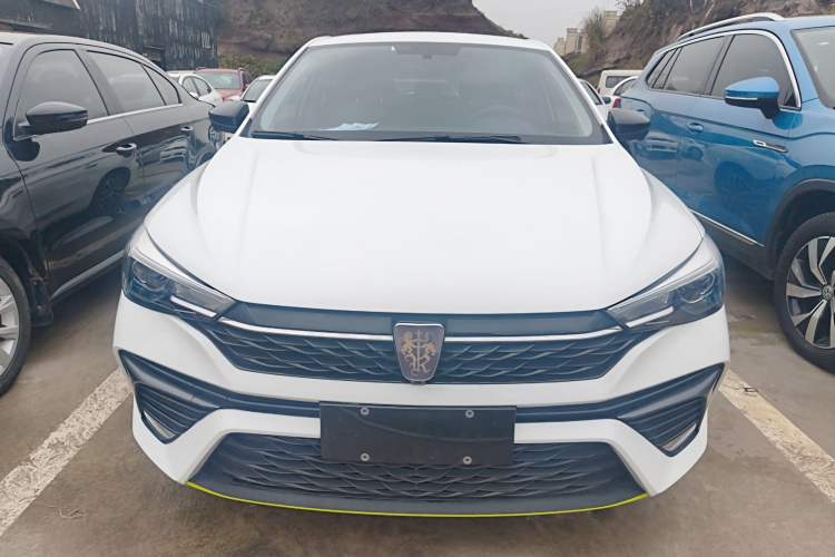 Used Roewe i5 2021 1.5L CVT Diamond Edition
