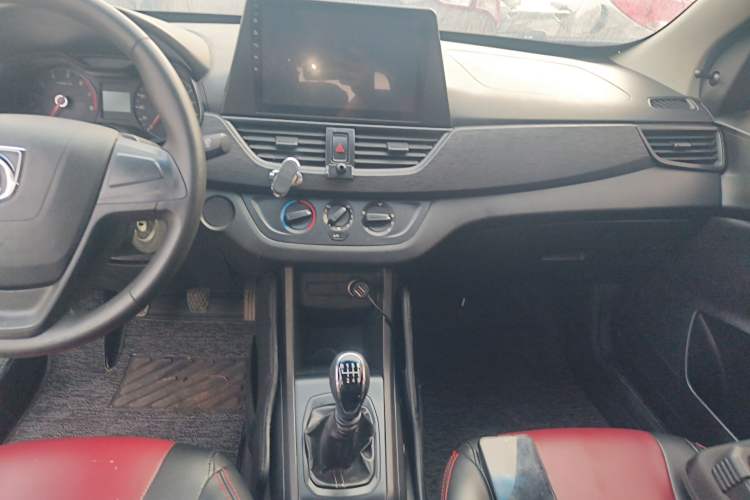 Used Baojun 310W 2017 1.2L Manual Value Edition China V