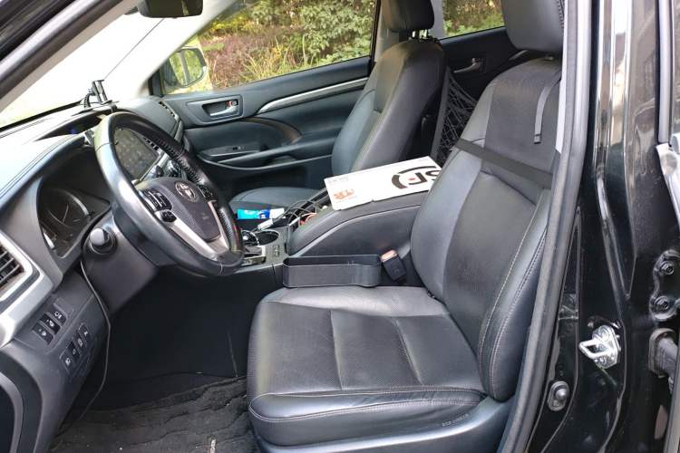 Used Toyota Highlander 2018 2.0T Four-Wheel Drive Ultimate Edition 7-Seater Emission Standard China V