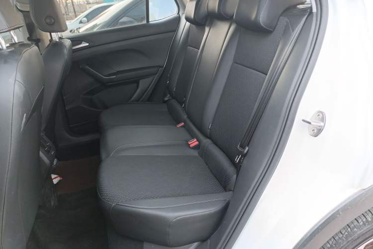 Used Volkswagen Tacqua 2023 200TSI DSG Joy-Connect Edition
