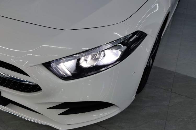 Used Mercedes-Benz A-Class 2022 Revised Version A 200 L Sport Sedan Fashionable Style
