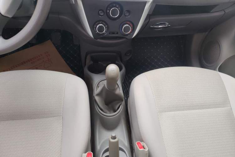 Used Nissan Sunny 2014 1.5XE Manual Comfort Edition
