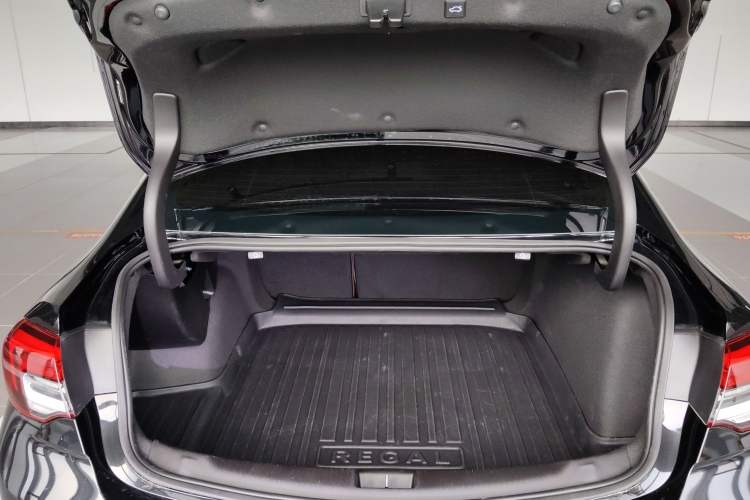 Used Buick Regal 2023 552T Smart Enjoyment Version