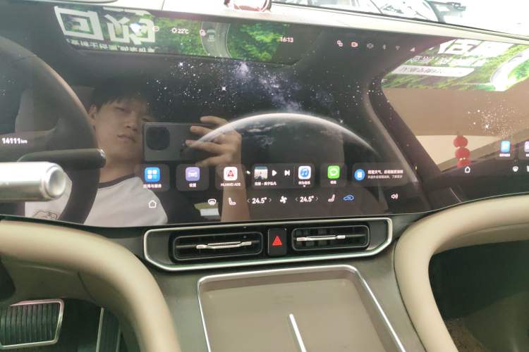 Used Hima AITO M9 2025 Extended-Range Ultra Version 52 kWh 5-Seater Edition