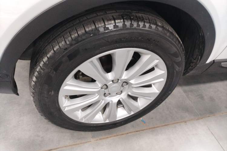 Used Land Rover Range Rover Evoque 2018 240 PS SE Smart Brilliance Edition
