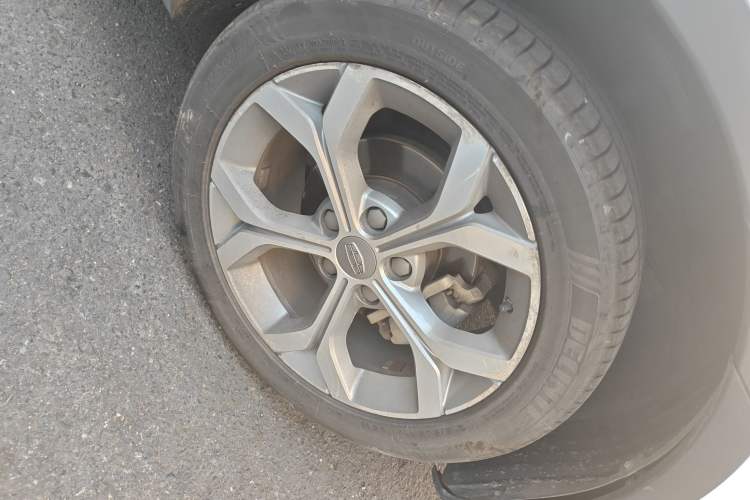 Used Geely Auto Vision S1 2018 1.4T CVT FENGXING Model
