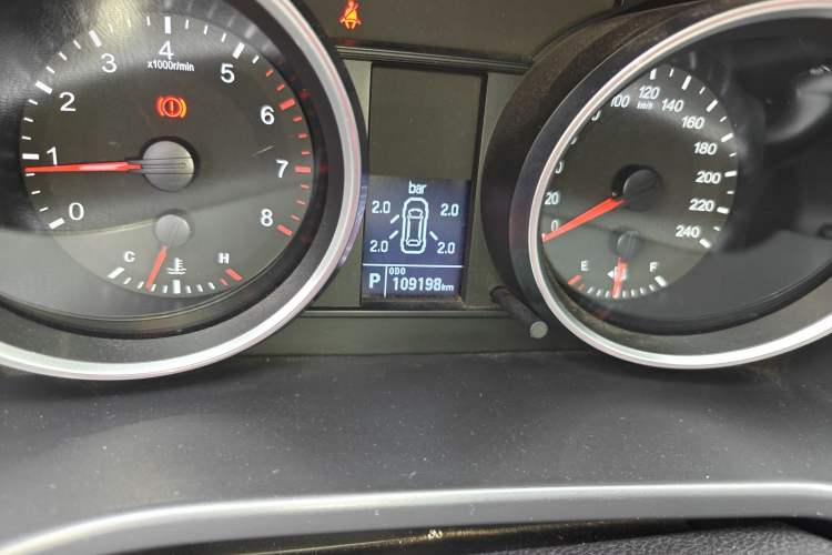 Used Haval H6 2015 Sport Edition 1.5T Automatic Two-Wheel Drive Luxury Model
