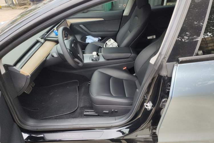 Used Tesla Model 3 2022 Performance High-Performance All-Wheel-Drive Version
