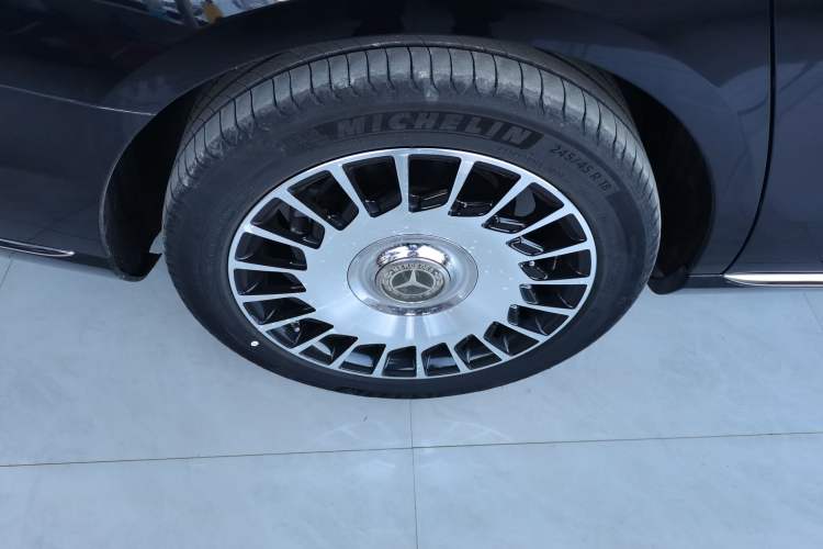 Used Mercedes-Benz E-Class 2020 Restyled E 300 L Exclusive Edition
