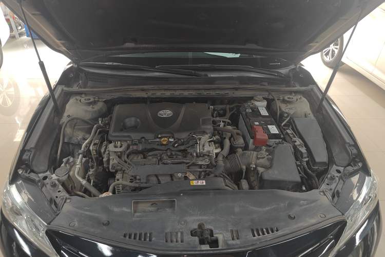 Used Toyota Camry 2019 2.5G Luxury Edition China VI Standard
