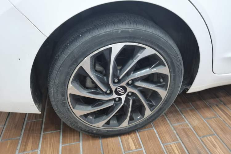 Used Hyundai Elantra 2019 1.5L CVT ZhiXuan – Elite Version
