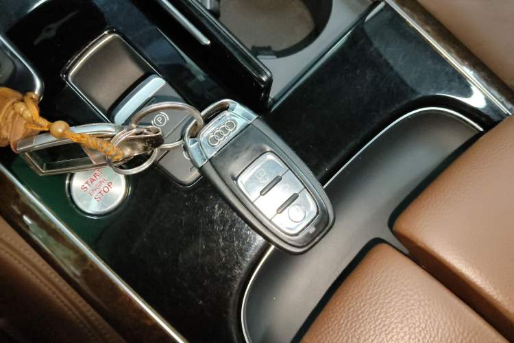 Used Audi A8 2017 A8L 45 TFSI quattro Comfort model
