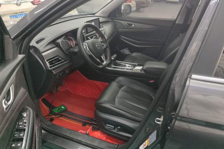 Used Changan CS75 2021 Honor Million Edition 280T DCT Navigation Model
