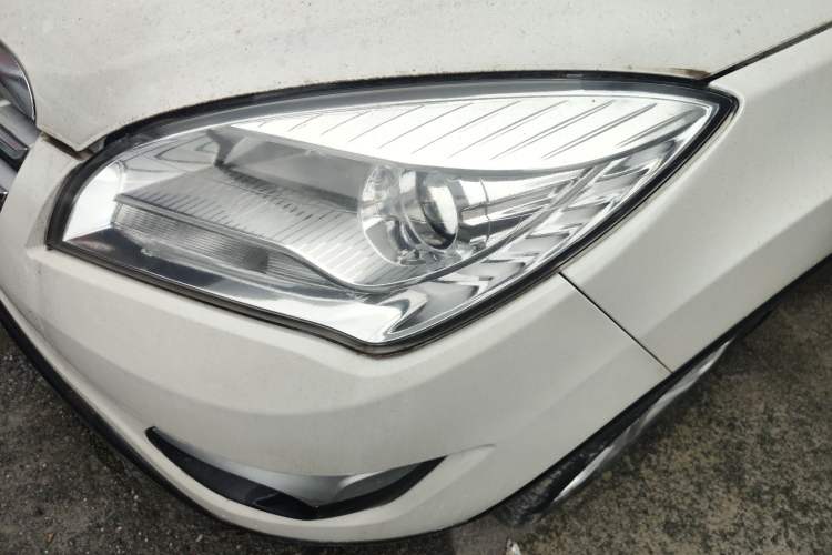 Used Changan CS35 2015 1.6L Manual Luxury Model China IV Standard