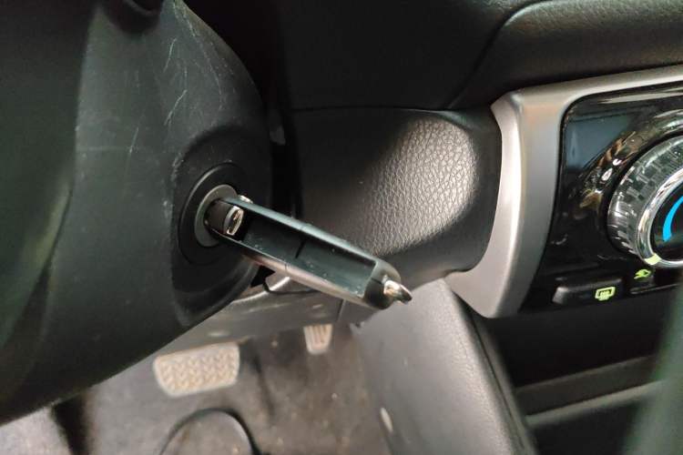 Used Toyota YARiS L 2020 X-Trail X 1.5L CVT Leading Edition
