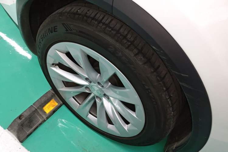 Used Tesla Model X 2019 Long-Range Version
