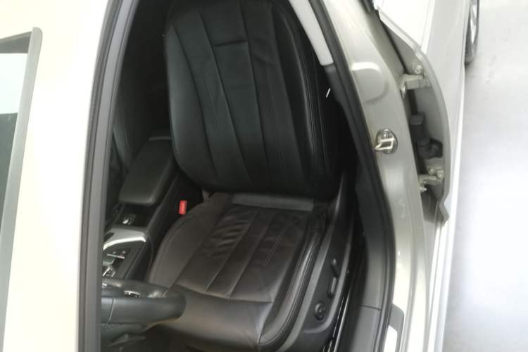 Used Audi A4L 2019 40 TFSI Fashion Edition China VI Emission Standard
