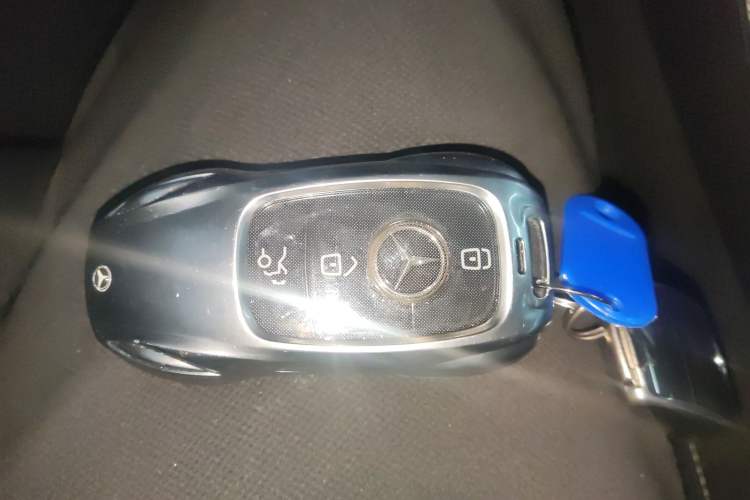 Used Mercedes-Benz E-Class New Energy 2022 Restyled E 350 e L Plug-in Hybrid Sedan
