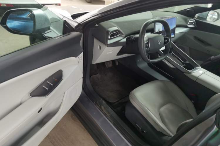 Used ARCFOX Alpha S5 2025 560PRO 185kW
