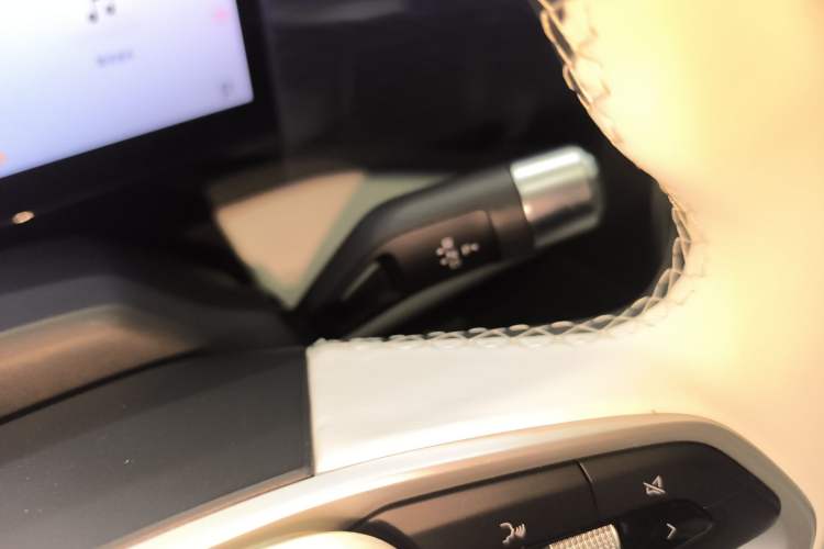 Used  L7 2023 1.5T 115 km Starship
