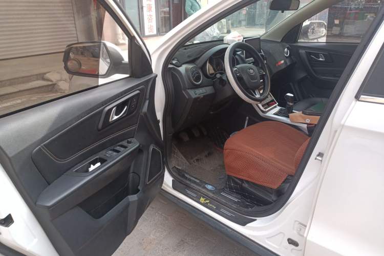 Used Bestune X40 2019 1.6L Manual Luxury Model China VI Standard