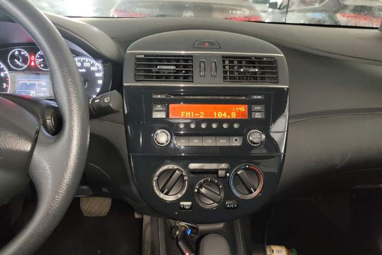 Used Nissan Tiida 2011 1.6L CVT Comfort Model