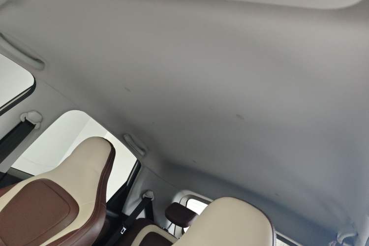 Used Wuling Bingo 2024 333 km Enjoyment Version
