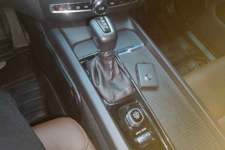 Used Volvo XC60 2021 T5 4x4 Smart Luxury Edition
