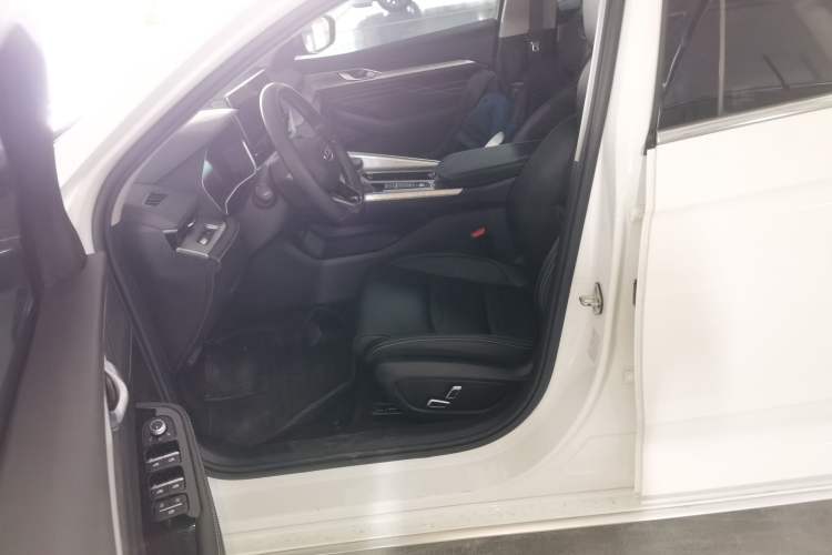 Used Geely Auto Preface 2023 2.0TD Luxury Version
