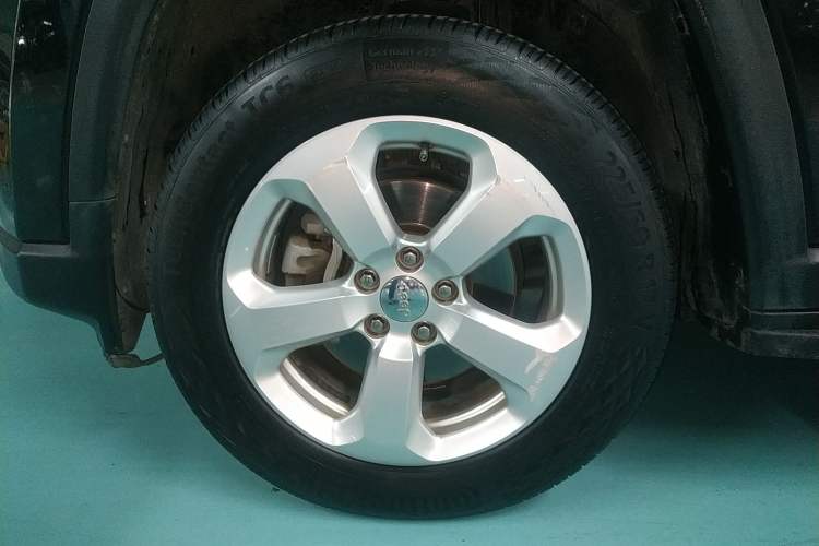 Used  Compass 2017 200T Automatic Family Edition
