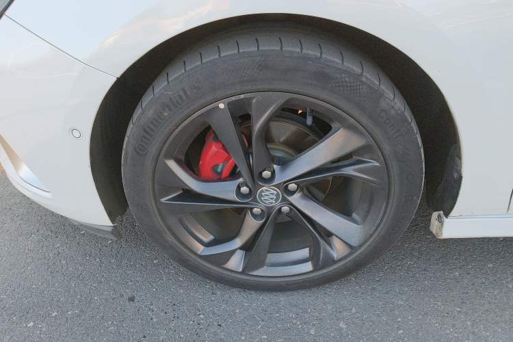 Used Buick Verano 2019 Two-Door GS 20T Dual-Clutch Luxury Model