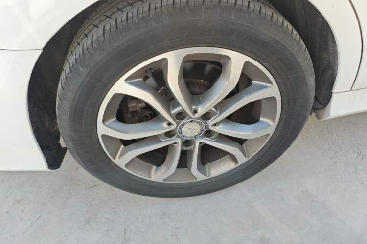 Used Mercedes-Benz C-Class 2015 C 180 L Sport Edition
