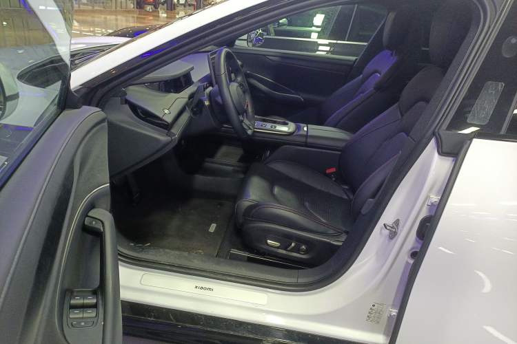 Used  SU7 2024 Rear-Drive Ultra-Long Range Advanced Pro-Level Intelligent Driving Version