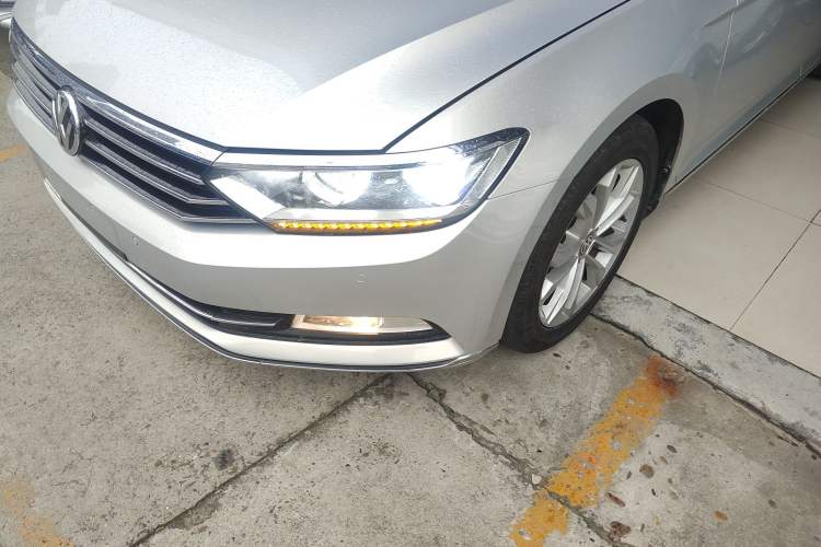 Used Volkswagen Magotan 2019 330TSI DSG Luxury Model China V Standard
