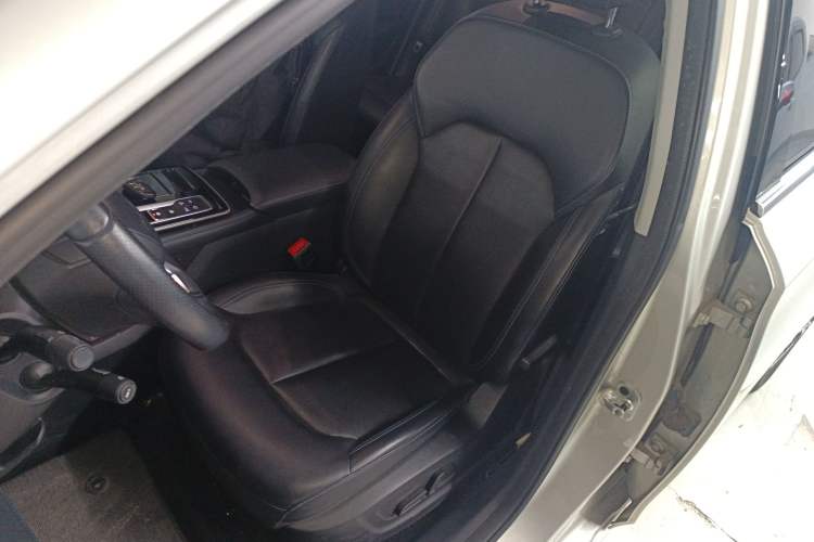 Used  ER6 2020 620 km Smart Edition
