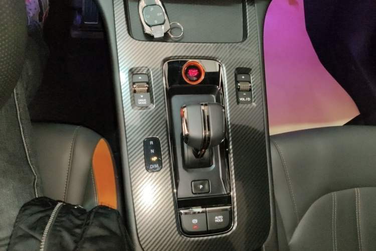 Used GAC Trumpchi EMPOW 2022 270T DCT J16 R-Style Track Edition