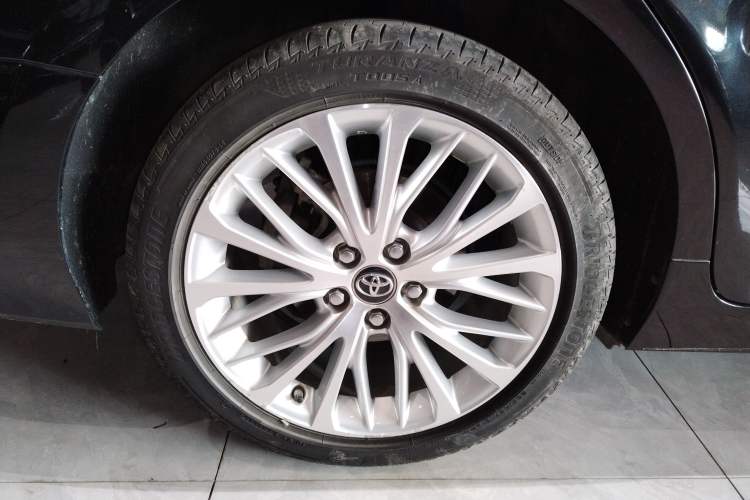 Used Toyota Camry 2019 2.5G Luxury Edition China VI Standard
